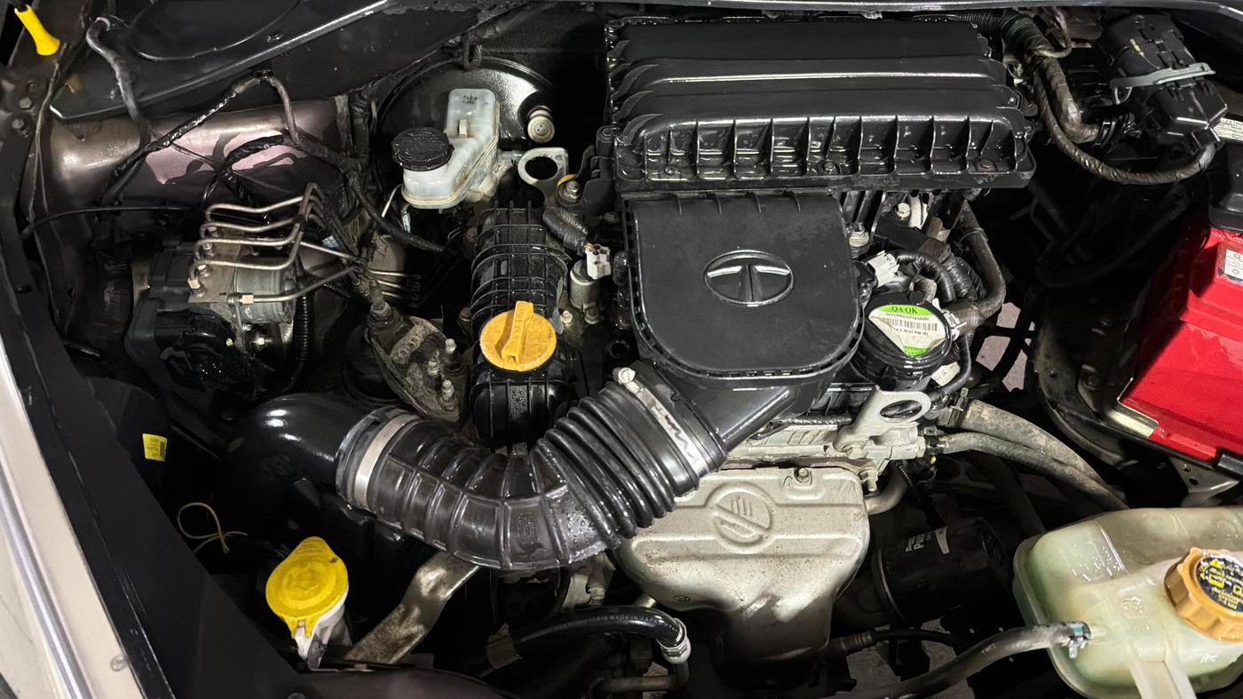 2019 Tata Tiago XZ PETROL, Petrol, Manual, 68,476 km, Engine View - Right