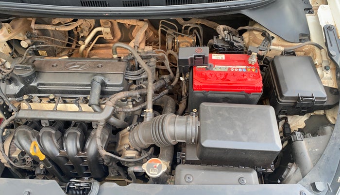 2017 Hyundai Elite i20 ASTA 1.2 (O), Petrol, Manual, 80,814 km, Engine View - Left