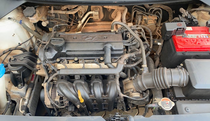 2017 Hyundai Elite i20 ASTA 1.2 (O), Petrol, Manual, 80,814 km, Engine View