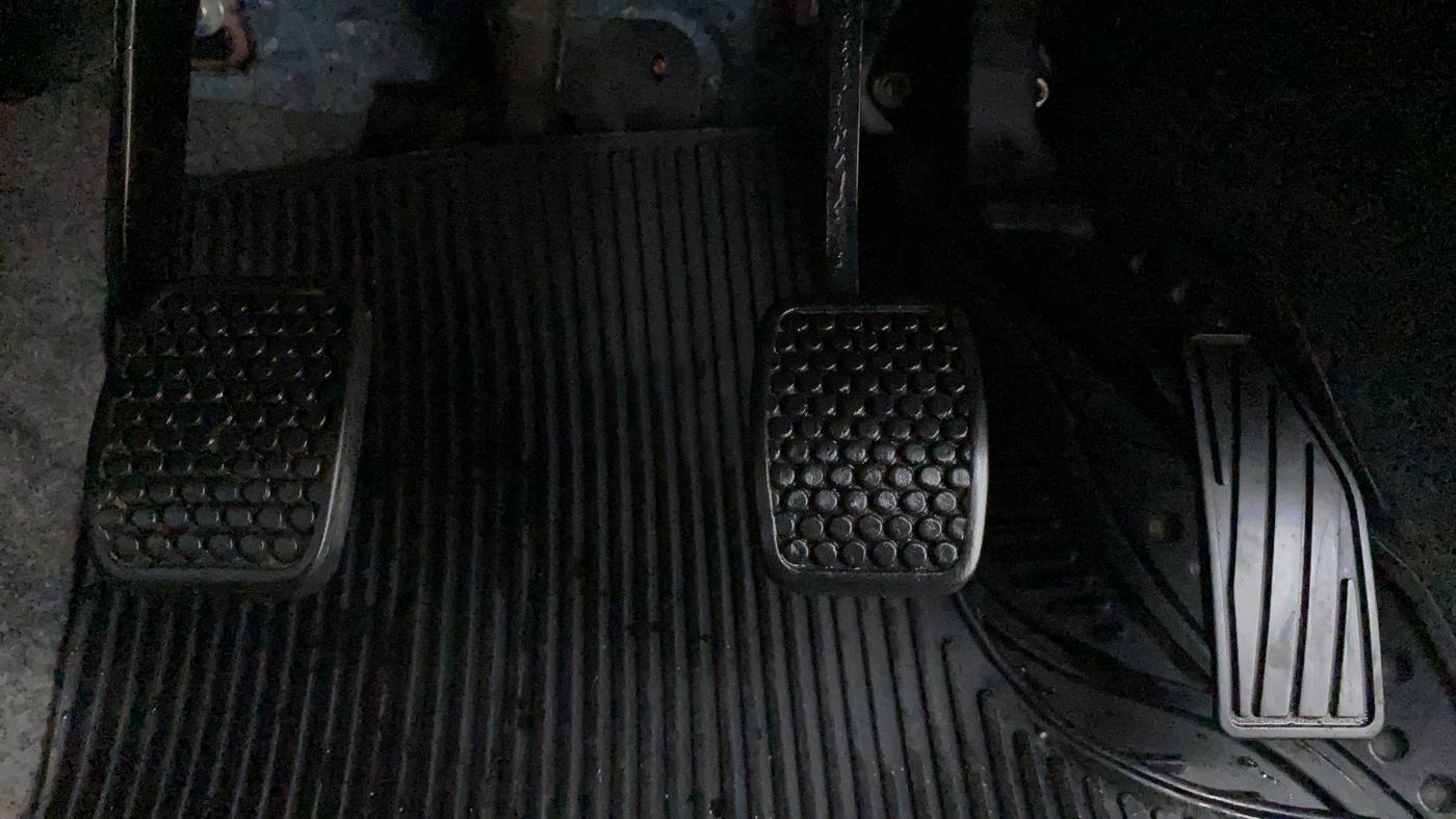 2018 Maruti Alto 800 LXI OPT, Petrol, Manual, 40,064 km, Pedals
