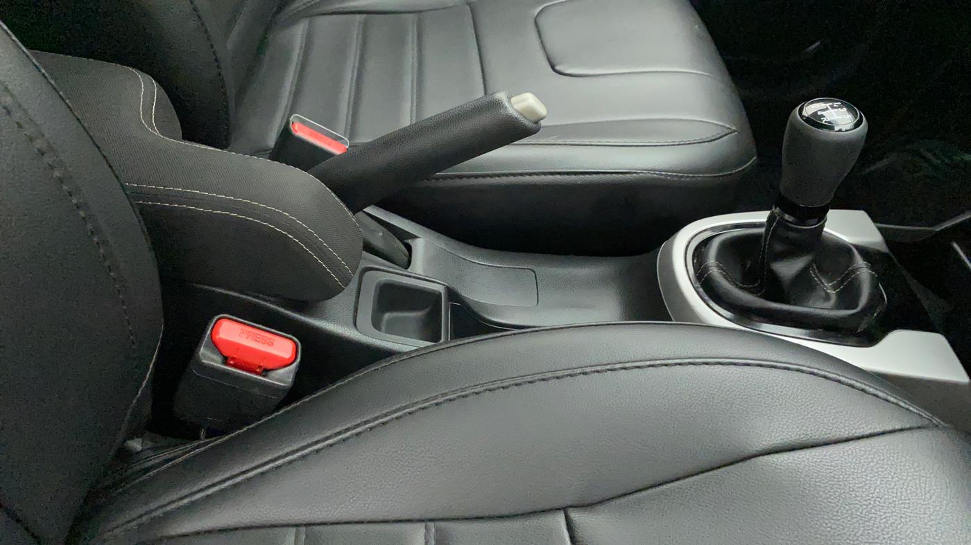2021 Honda WR-V 1.2L I-VTEC VX MT, Petrol, Manual, 38,763 km, Gear Lever
