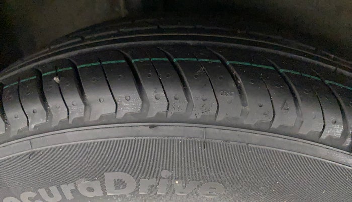 2021 Honda WR-V 1.2L I-VTEC VX MT, Petrol, Manual, 38,763 km, Right Rear Tyre Tread