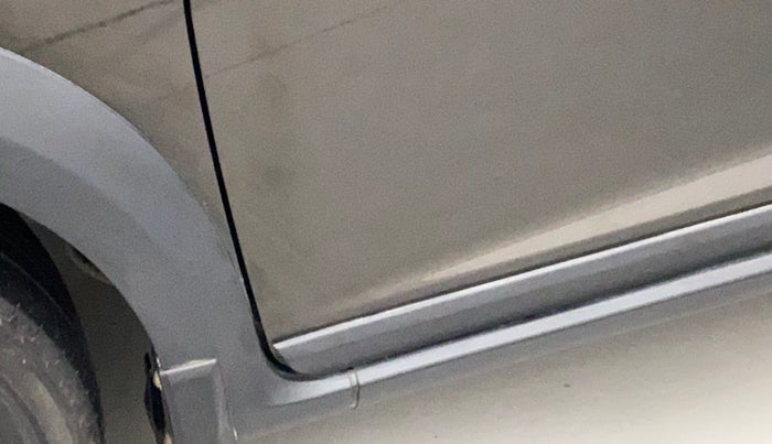 2021 Honda WR-V 1.2L I-VTEC VX MT, Petrol, Manual, 38,763 km, Front passenger door - Slightly dented