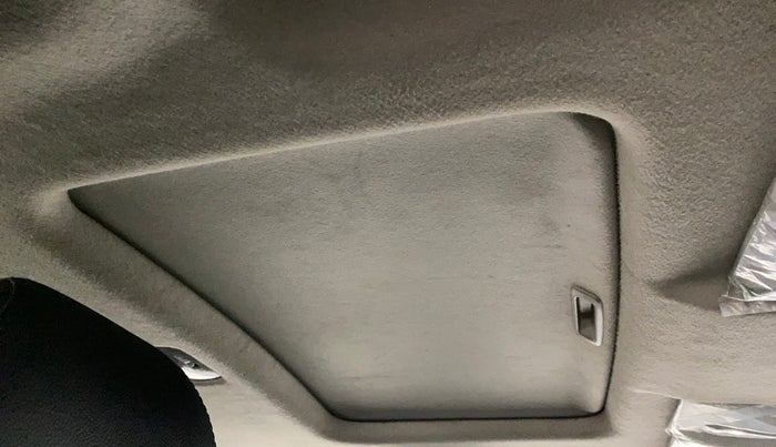 2021 Honda WR-V 1.2L I-VTEC VX MT, Petrol, Manual, 38,763 km, Ceiling - Roof lining minor dirty