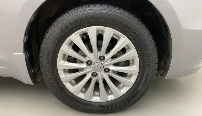 2018 Maruti Ciaz ZETA 1.4  AT PETROL, Petrol, Automatic, 92,406 km, Right Front Wheel