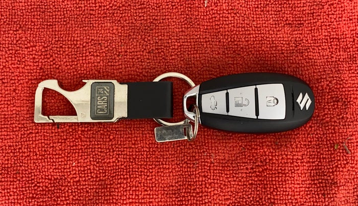 2018 Maruti Ciaz ZETA 1.4  AT PETROL, Petrol, Automatic, 92,406 km, Key Close Up