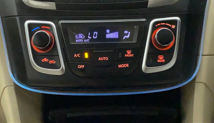 2018 Maruti Ciaz ZETA 1.4  AT PETROL, Petrol, Automatic, 92,406 km, Automatic Climate Control