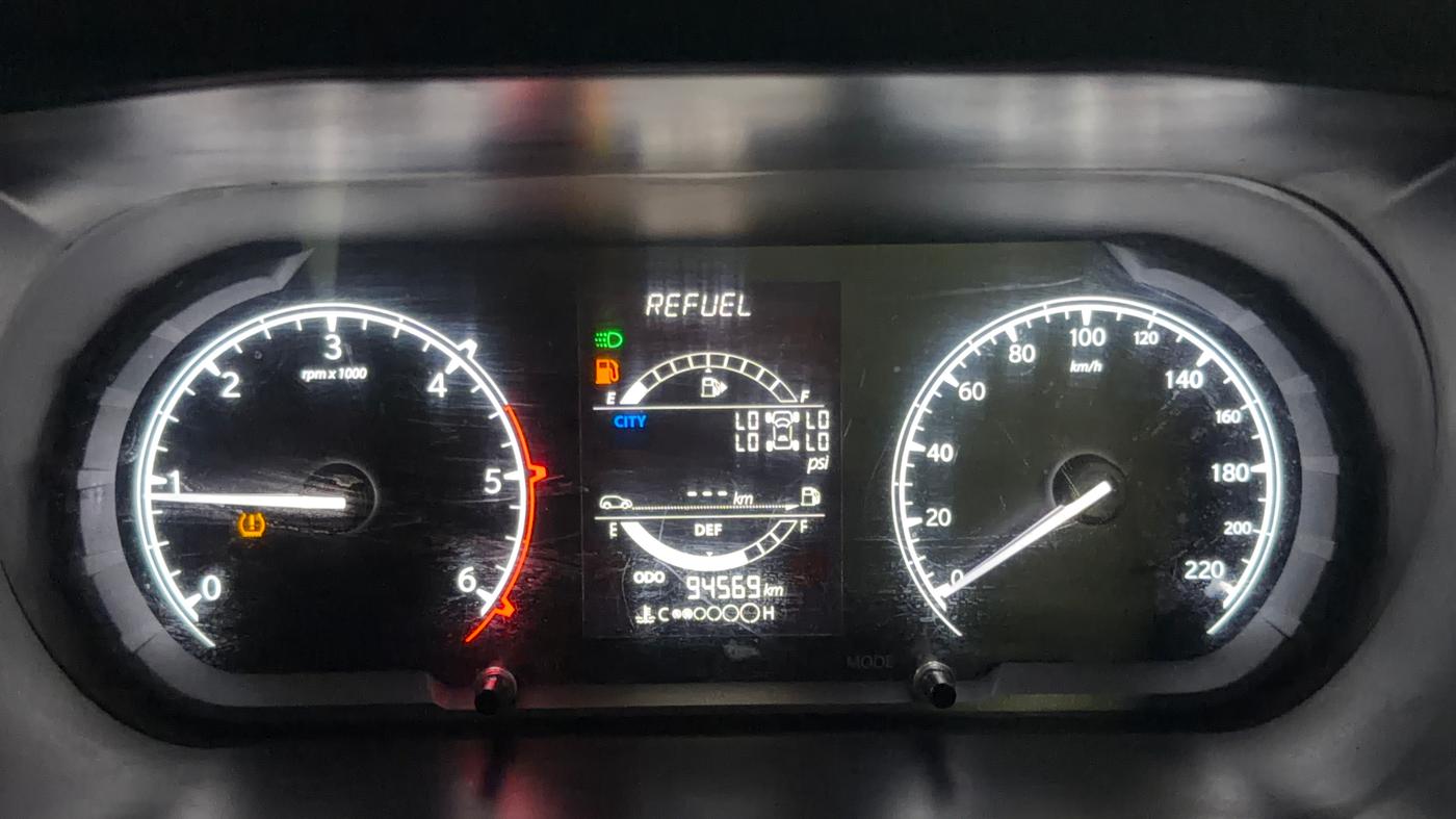 2022 Tata Safari XT PLUS, Diesel, Manual, 94,541 km, Odometer Image