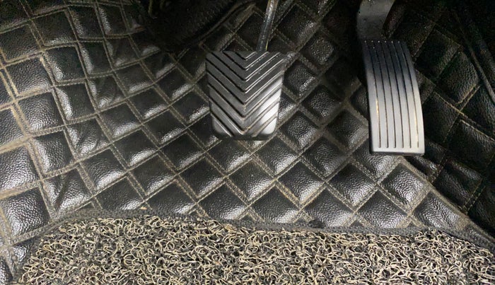 2021 KIA SONET HTX 1.0 IMT, Petrol, Manual, 38,298 km, Pedals