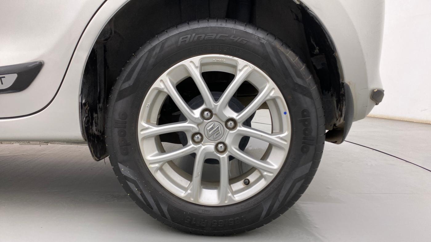 2021 Maruti Swift ZXI AMT, Petrol, Automatic, 14,575 km, Left Rear Wheel