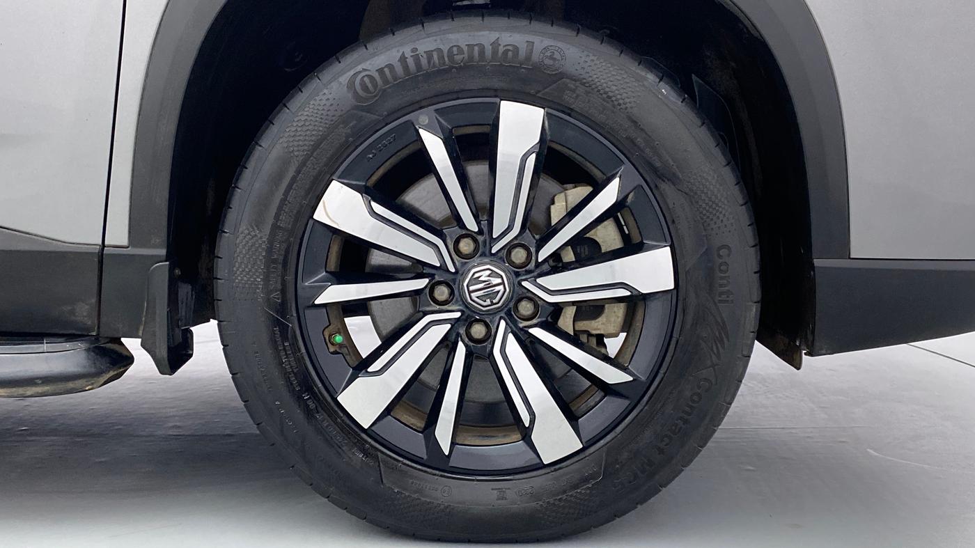 2020 MG HECTOR PLUS SHARP DCT, Petrol, Automatic, 11,428 km, Right Front Wheel