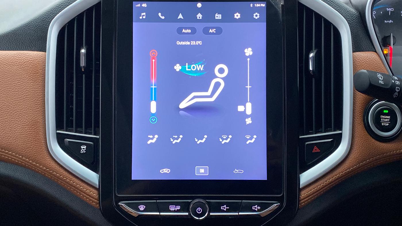 2020 MG HECTOR PLUS SHARP DCT, Petrol, Automatic, 11,428 km, Automatic Climate Control