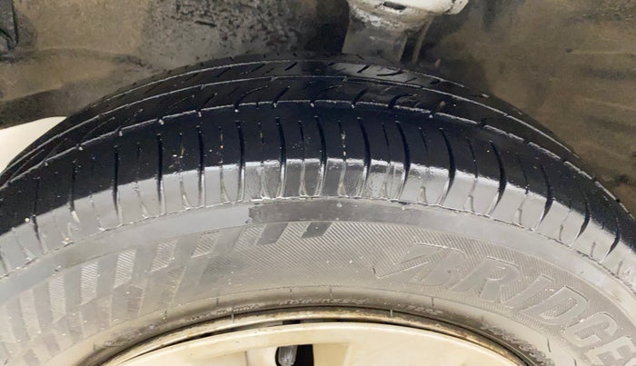 2014 Maruti Wagon R 1.0 LXI, Petrol, Manual, 34,703 km, Left Front Tyre Tread