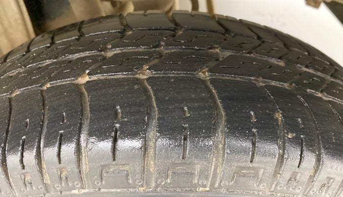 2010 Maruti Alto LXI, Petrol, Manual, 29,147 km, Left Rear Tyre Tread