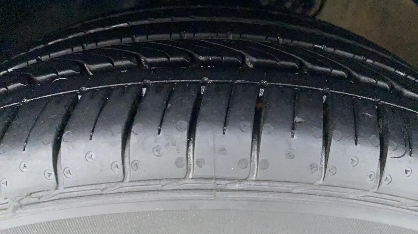 2020 Volkswagen Polo GT TSI AT 1.0, Petrol, Automatic, 3,359 km, Left Front Tyre Tread