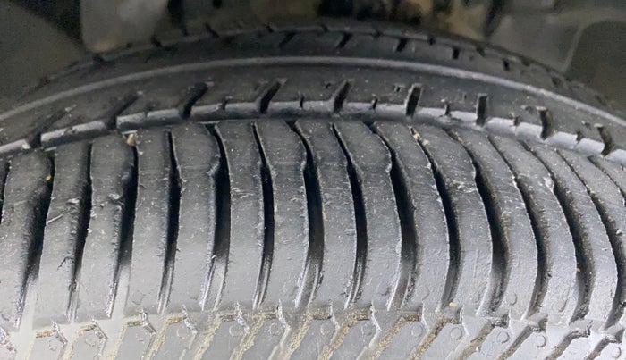 2018 Ford Ecosport TITANIUM 1.5L PETROL, Petrol, Manual, 54,614 km, Left Front Tyre Tread