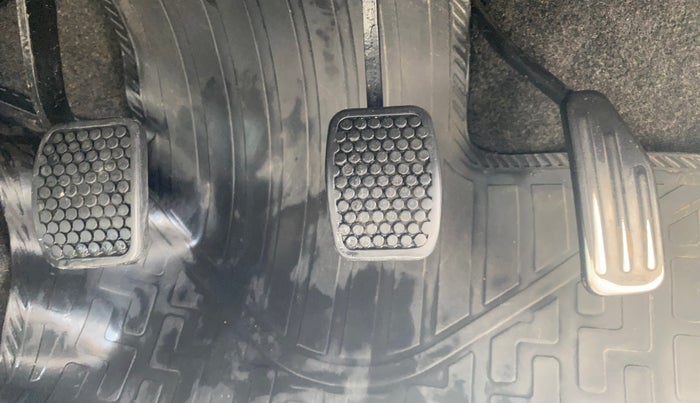 2014 Maruti Alto 800 VXI, Petrol, Manual, 69,527 km, Pedals