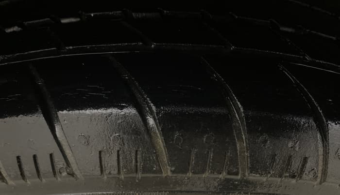 2015 Maruti Celerio VXI AMT, Petrol, Automatic, 50,971 km, Right Rear Tyre Tread