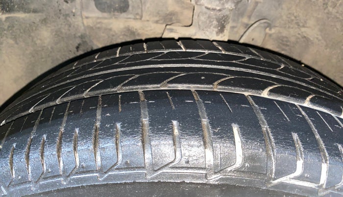 2017 Hyundai i20 Active 1.2 S, Petrol, Manual, 70,419 km, Left Front Tyre Tread