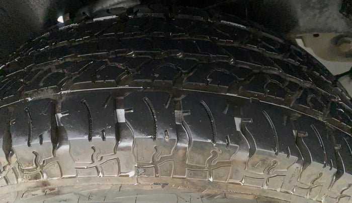 2021 Mahindra Thar LX PETROL HT 4WD AT, Petrol, Automatic, 4,799 km, Left Front Tyre Tread