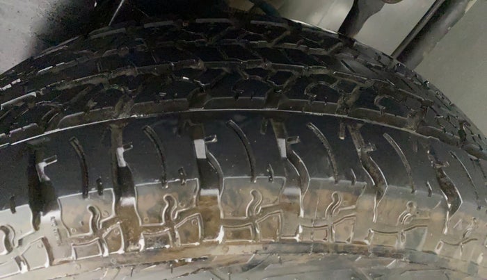 2021 Mahindra Thar LX PETROL HT 4WD AT, Petrol, Automatic, 4,799 km, Left Rear Tyre Tread