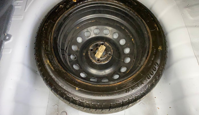 2015 Hyundai Verna FLUIDIC 4S 1.6 VTVT SX, Petrol, Manual, 29,260 km, Spare Tyre