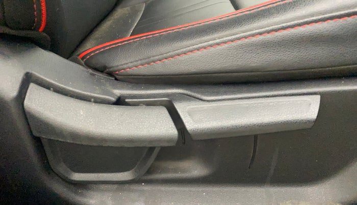 2023 Hyundai NEW I20 N LINE N8 1.0 TURBO GDI DCT DUAL TONE, Petrol, Automatic, 14,537 km, Driver Side Adjustment Panel