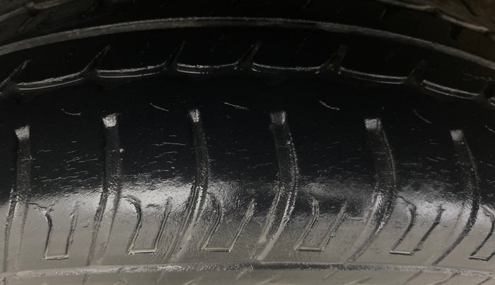 2017 Maruti Wagon R 1.0 VXI (O) AMT, Petrol, Automatic, 19,294 km, Right Rear Tyre Tread