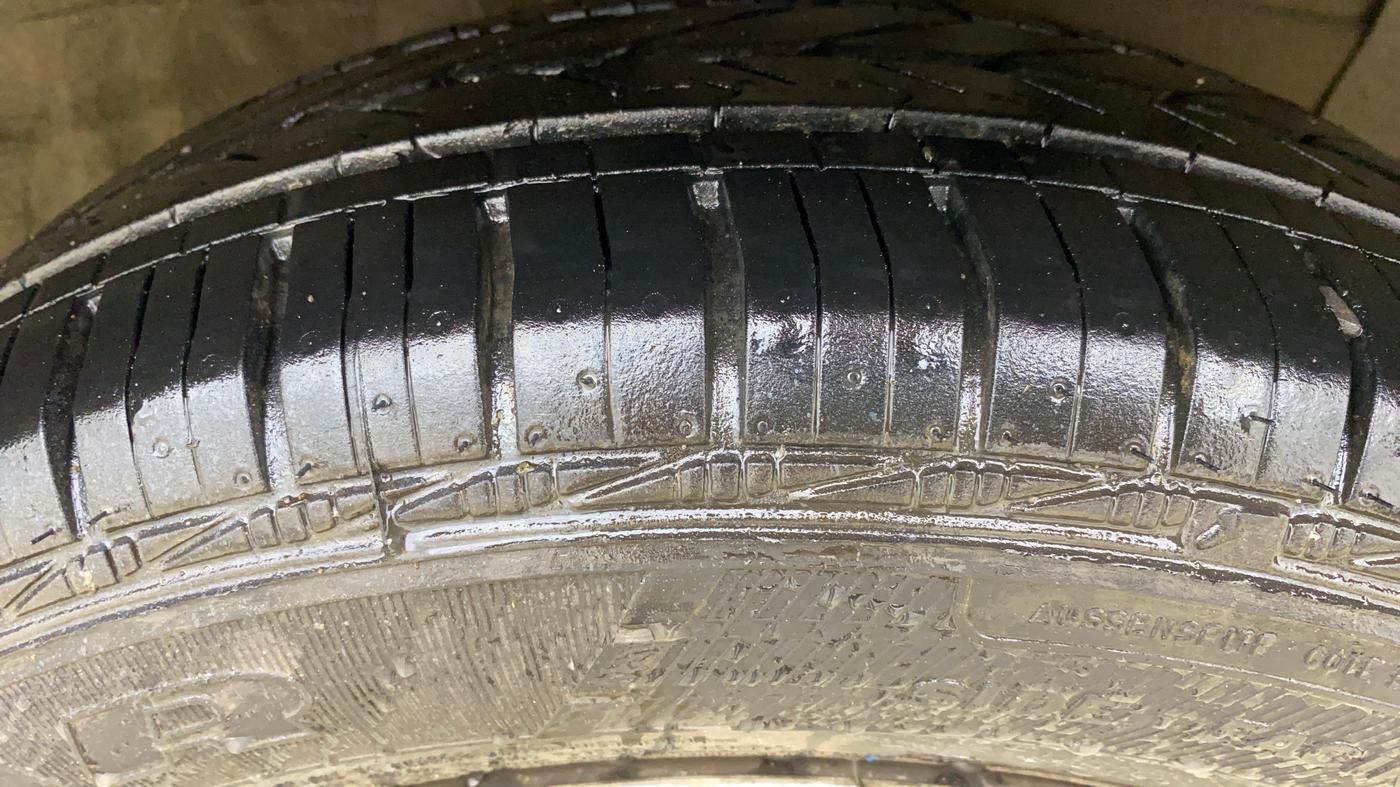 2018 Hyundai NEW SANTRO SPORTZ MT, Petrol, Manual, 25,315 km, Right Front Tyre Tread
