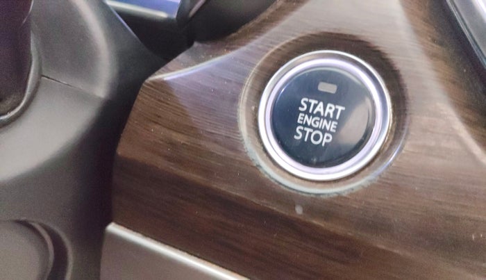 2022 Tata Harrier XZ PLUS 2.0L, Diesel, Manual, 97,048 km, Keyless Start/ Stop Button