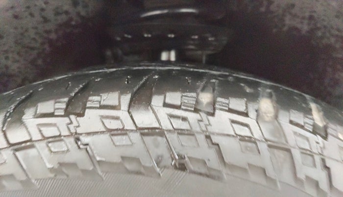 2022 Tata Harrier XZ PLUS 2.0L, Diesel, Manual, 97,048 km, Right Front Tyre Tread