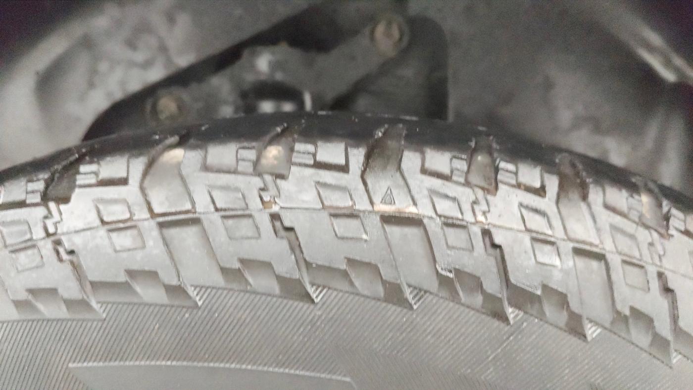 2022 Tata Harrier XZ PLUS 2.0L, Diesel, Manual, 97,048 km, Left Rear Tyre Tread