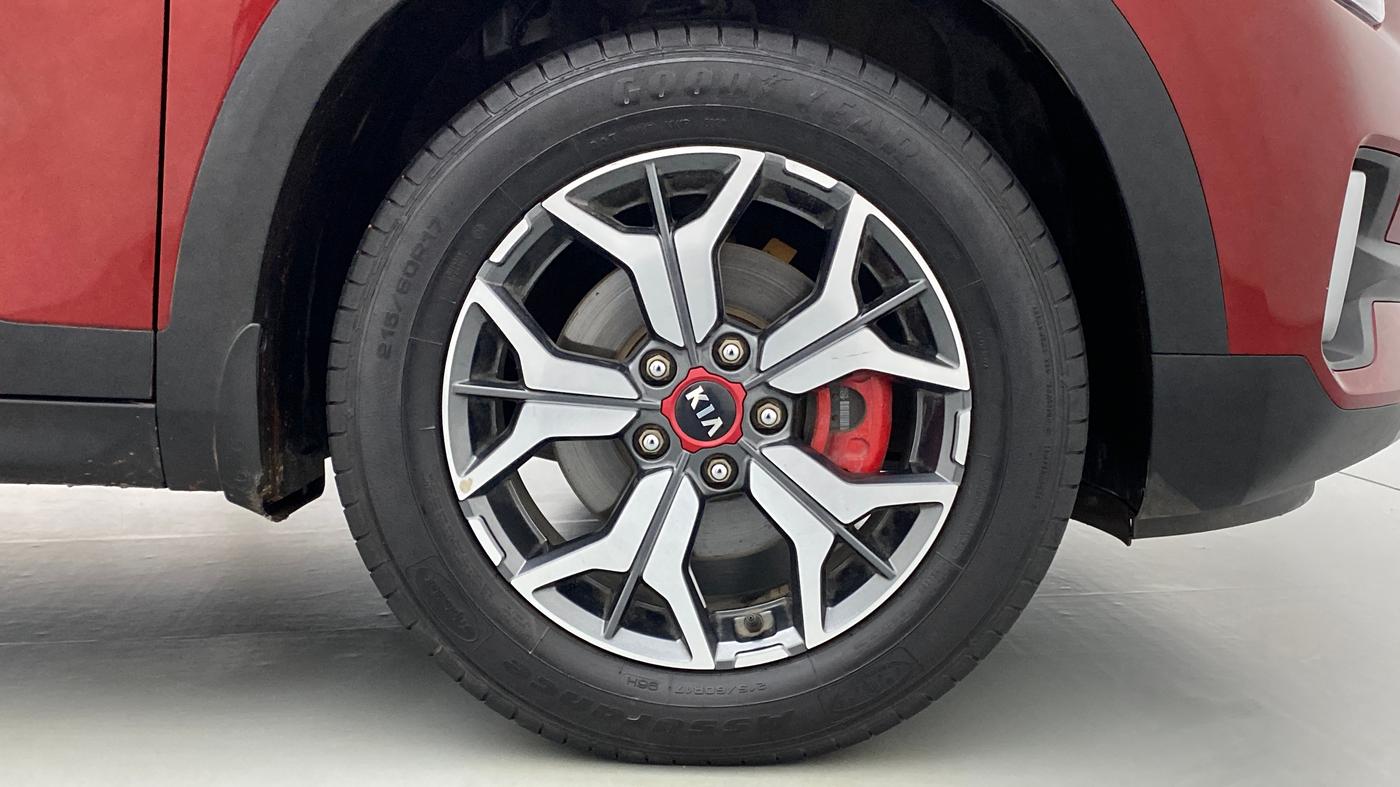 2020 KIA SELTOS 1.5 GTX+ AT, Diesel, Automatic, 27,484 km, Right Front Wheel