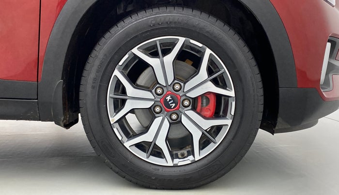 2020 KIA SELTOS 1.5 GTX+ AT, Diesel, Automatic, 27,484 km, Right Front Wheel