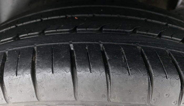 2020 KIA SELTOS 1.5 GTX+ AT, Diesel, Automatic, 27,484 km, Left Rear Tyre Tread