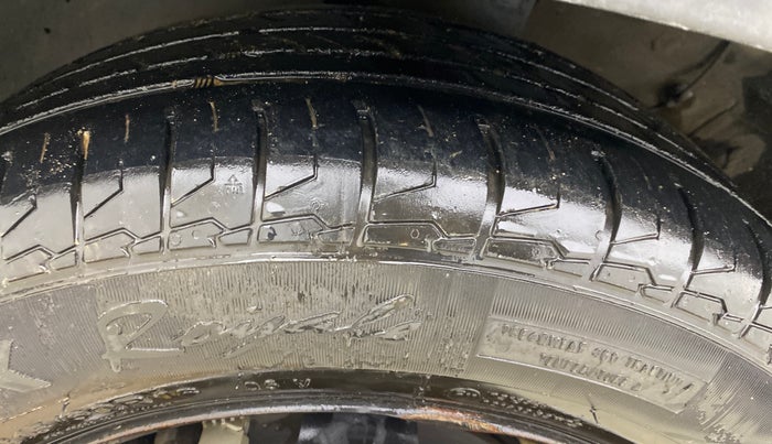 2020 KIA SONET HTK PLUS 1.2, Petrol, Manual, 94,012 km, Left Front Tyre Tread