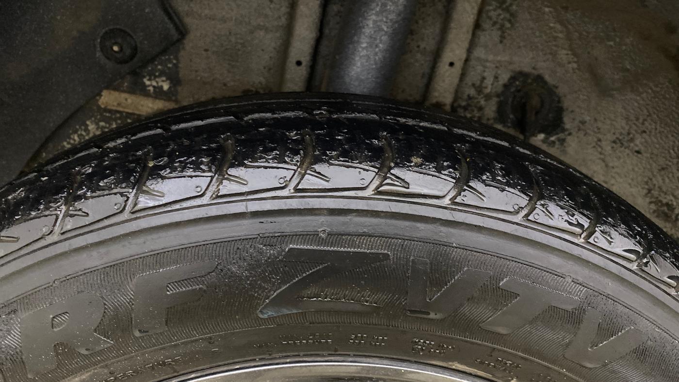 2019 Hyundai Elite i20 SPORTZ PLUS  1.2 CVT, Petrol, Automatic, 25,846 km, Right Rear Tyre Tread