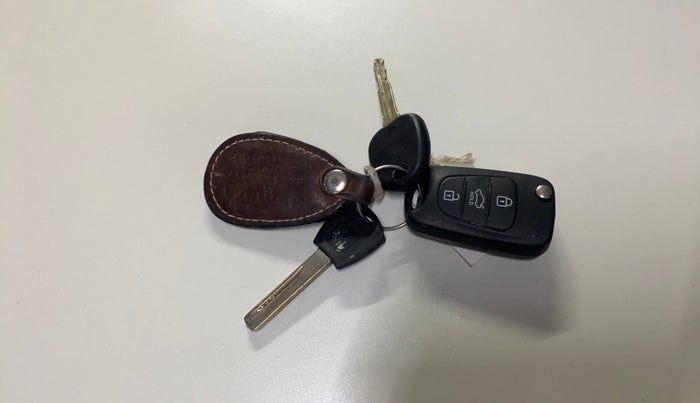 2014 Hyundai i10 SPORTZ 1.1, Petrol, Manual, 55,951 km, Key Close Up