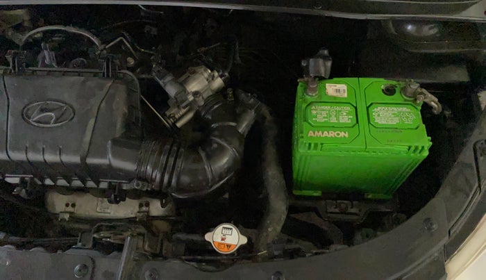 2014 Hyundai i10 SPORTZ 1.1, Petrol, Manual, 55,951 km, Engine View - Left