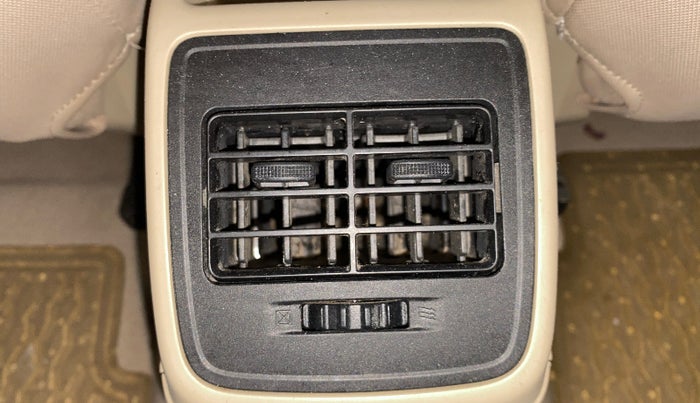 2017 Maruti Dzire VXI, Petrol, Manual, 14,144 km, Rear AC Vents