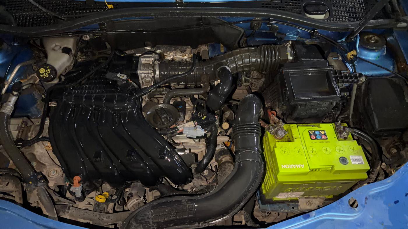 2019 Renault Duster RXS OPT CVT, Petrol, Automatic, 68,783 km, Engine View