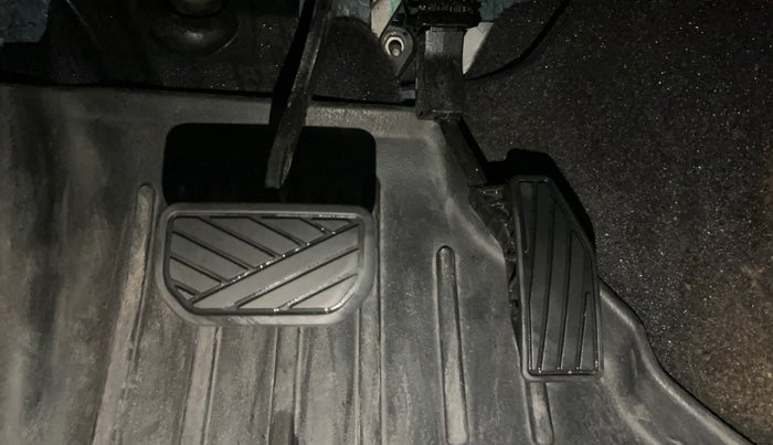 2021 Maruti Baleno ALPHA CVT PETROL 1.2, Petrol, Automatic, 38,092 km, Pedals