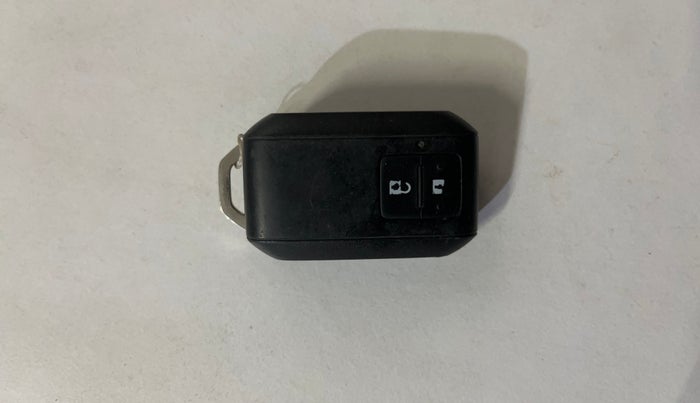 2021 Maruti Baleno ALPHA CVT PETROL 1.2, Petrol, Automatic, 38,092 km, Key Close Up