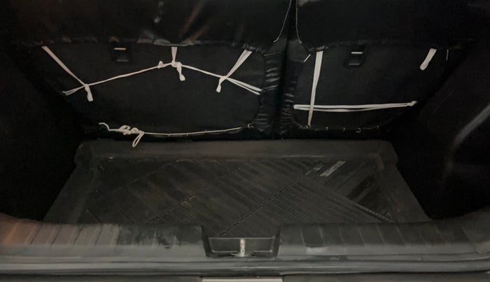 2021 Maruti Baleno ALPHA CVT PETROL 1.2, Petrol, Automatic, 38,092 km, Boot Inside