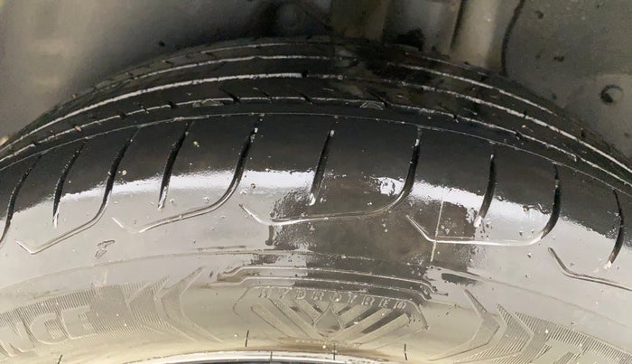 2023 Hyundai Creta EX 1.5 PETROL, Petrol, Manual, 72,422 km, Left Rear Tyre Tread