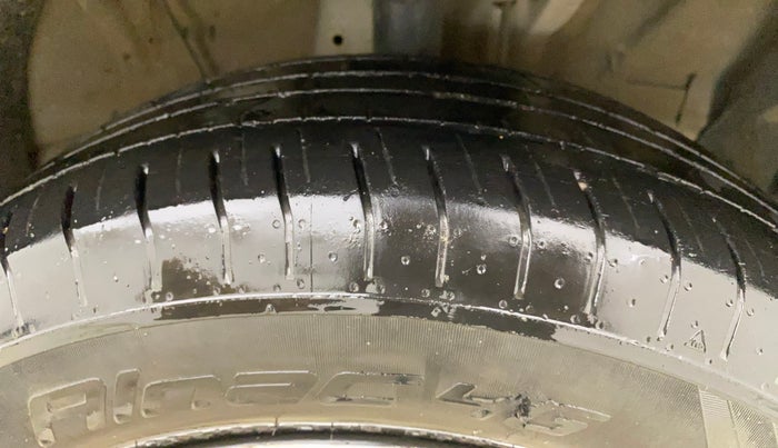 2023 Hyundai Creta EX 1.5 PETROL, Petrol, Manual, 72,422 km, Right Front Tyre Tread