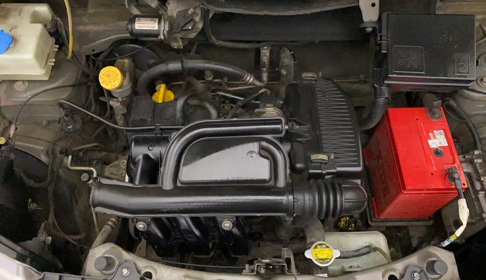 2017 Renault Kwid RXT 1.0 AMT (O), Petrol, Automatic, 59,126 km, Engine View