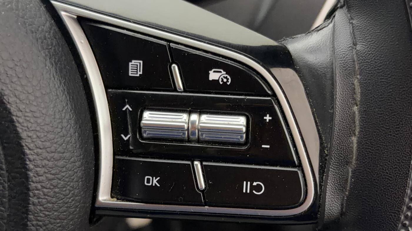 2024 KIA SELTOS  HTX 1.5 PETROL MT, Petrol, Manual, 34,050 km, Adaptive Cruise Control