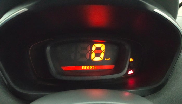 2015 Renault Kwid RXL, Petrol, Manual, 38,247 km, Odometer Image