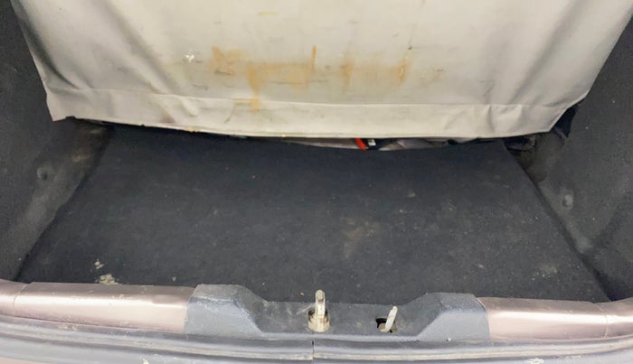 2017 Tata Tiago XT PETROL, Petrol, Manual, 88,698 km, Boot Inside